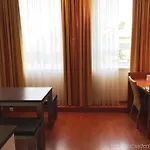 Otel Star G Schwabing Münih