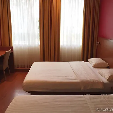 Star G Schwabing Hotell 3*